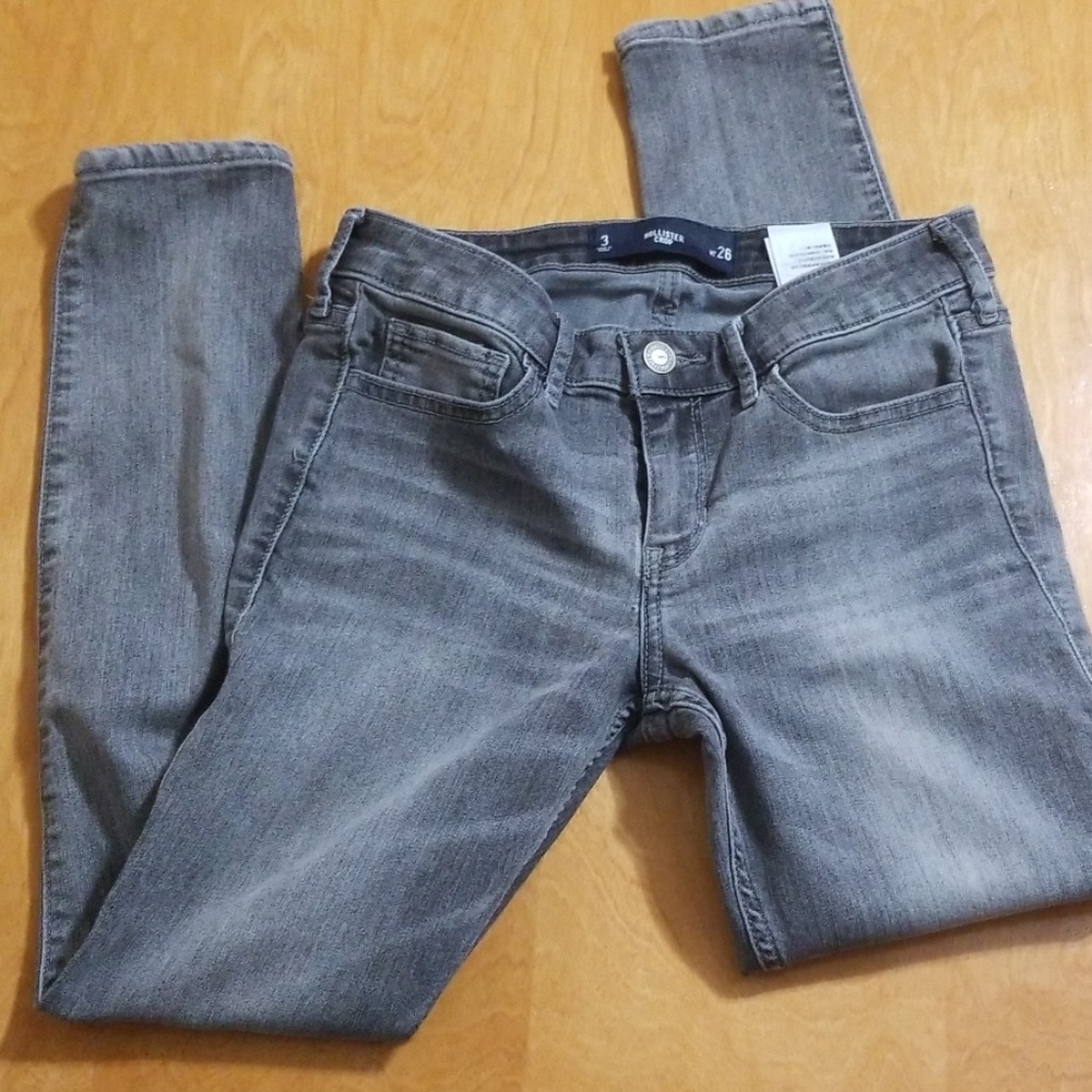 Hollister jeans